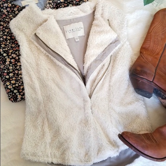Sanctuary Jackets & Blazers - Live Life by Sanctuary Faux Fur Vest